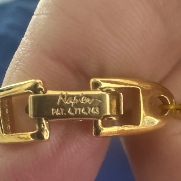 Napier Beaded Necklace - Picture 6 of 6